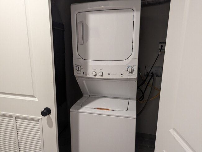 Photo - 4409 N Seeley Ave Unit 1a