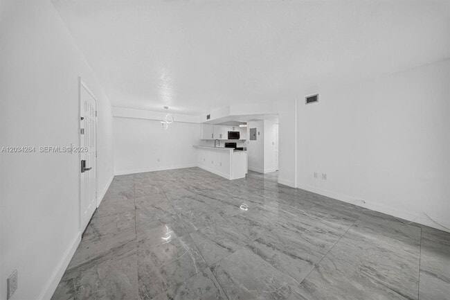Photo - 8540 SW 212th St Unit 202