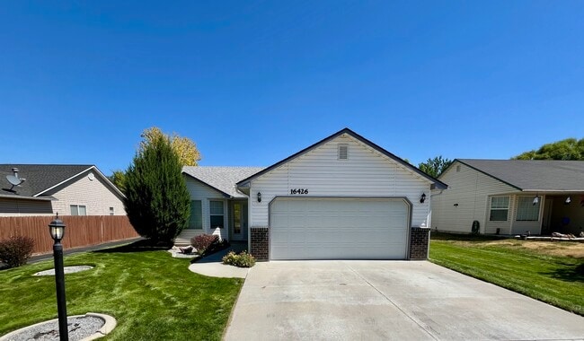 Building Photo - 16426 N Asbury Dr Rental