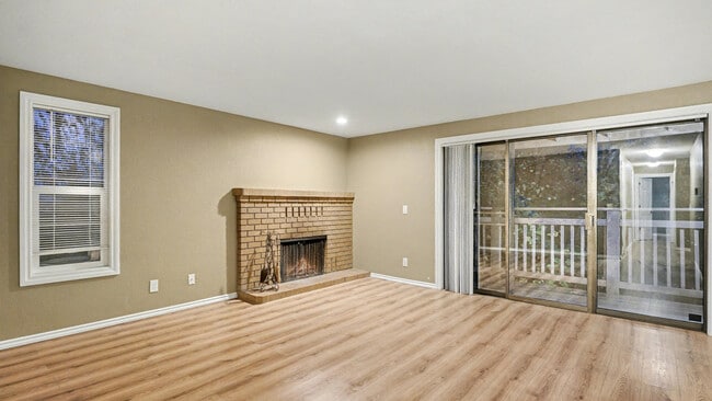 Photo - 19828 Military Rd S Unit 3