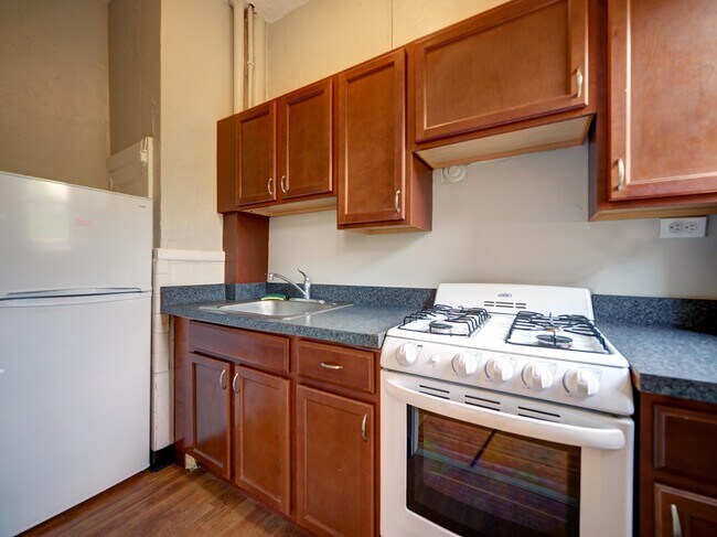 Photo - Caldwell Apartments