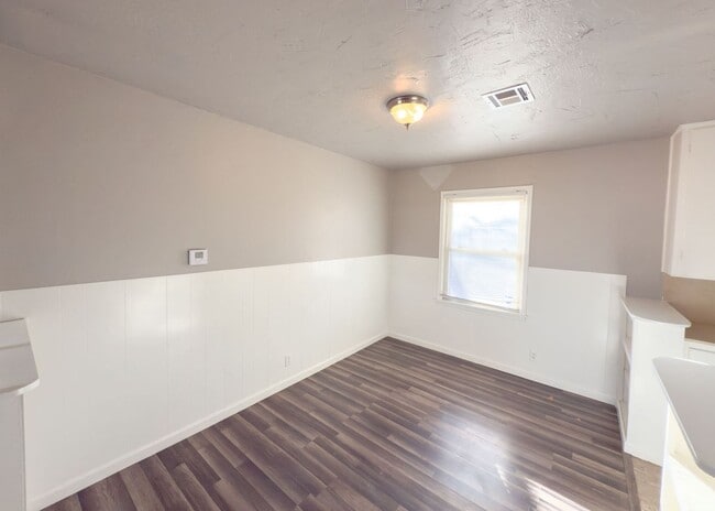 Photo - Charming 2 Bed Home in The Village!