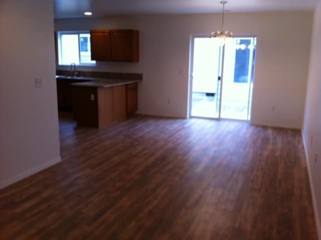 106 E Mizzou Ct Unit D