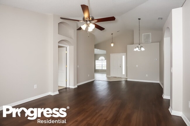 Photo - 7002 Crown Lake Dr