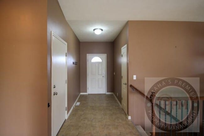 Photo - Beautiful 5Bd/3Ba House! | Papillion, Ne!