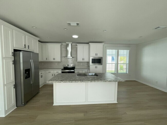 Photo - 34808 Robins Song Rd