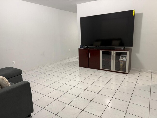 Photo - 2734 NW 16th Terrace