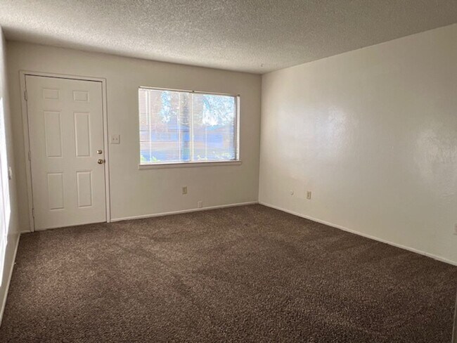 Photo - 1122 Washington Ave