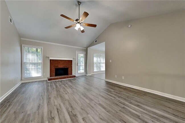 Photo - 204 Leighs Grove Ct
