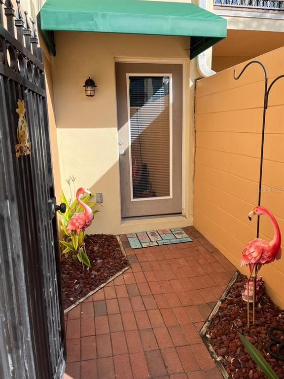 Photo - 828 Padua Ln