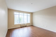 1BR, 1BA - 648 SF
