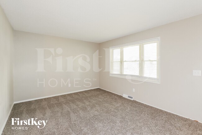 Photo - 5620 N Potter Ave
