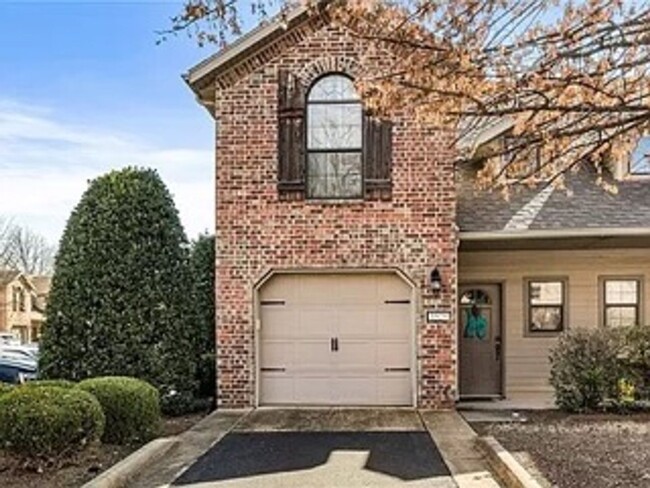 Beautiful 2 bed, 2.5 bath Townhome - MOVE ... - Beautiful 2 bed, 2.5 bath Townhome - MOVE ...