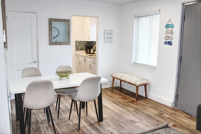 Photo - 329 Madison St Unidad SI FL2-ID1075803P