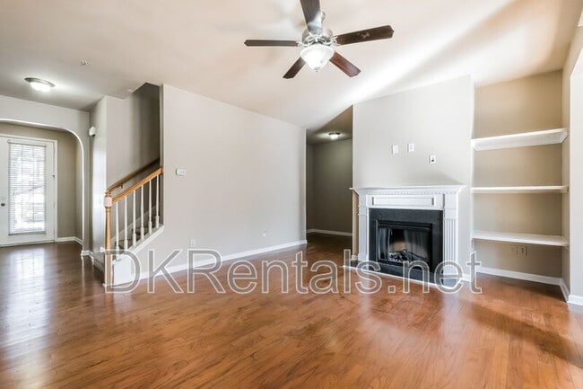 Photo - 6685 Story Cir