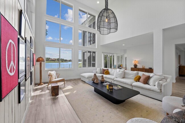 4625 Island Reef Dr