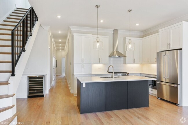 Building Photo - Pet Friendly 3 Bed 2 Bath Condo Quality in... Unit 3116 - 3S