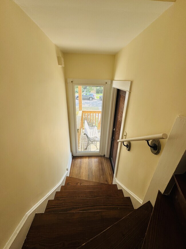 3722 N Drake Ave Apartment Unit 2 Chicago, IL