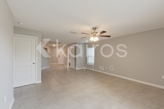 8513 Indian Laurel Ln