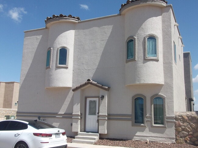 Photo - 12249 Gaudi Wy House