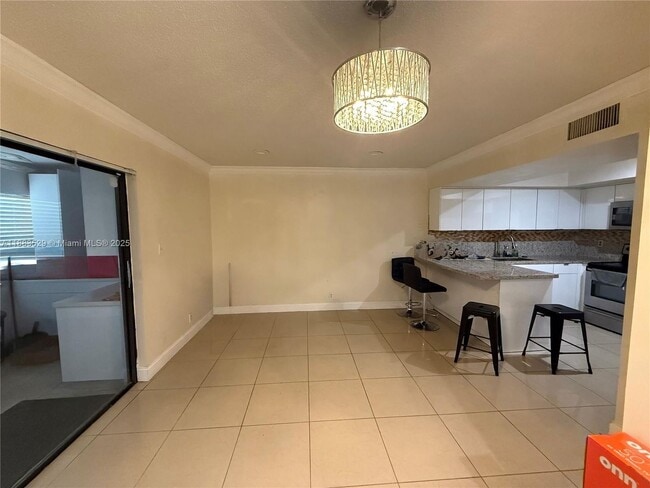 Photo - 27 Laredo Pl