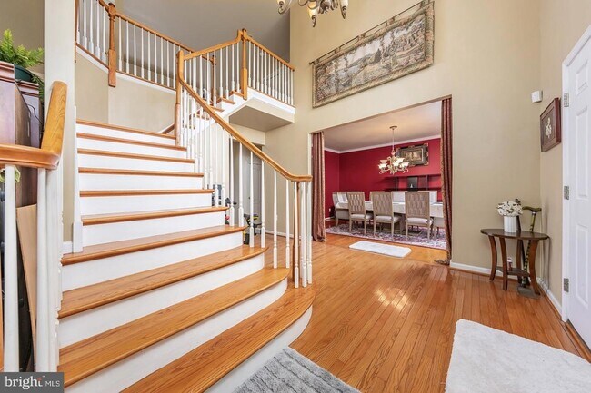 10 Morning Glory Cir