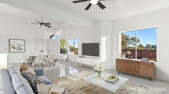 Photo - 574 Duchess Dr