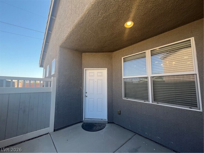 Photo - 1080 Aspen Cliff Dr