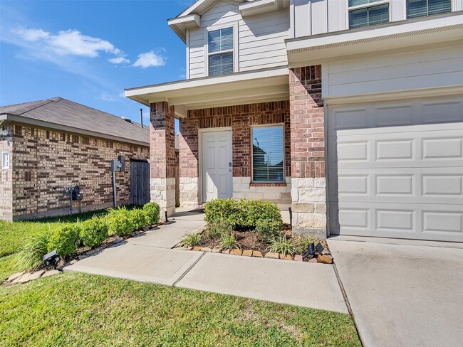 Photo - 14744 Hazel Br Dr
