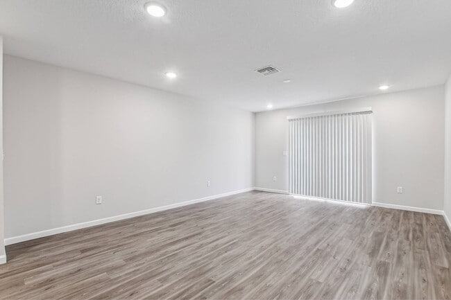 Building Photo - The Harper at Trout River Rental