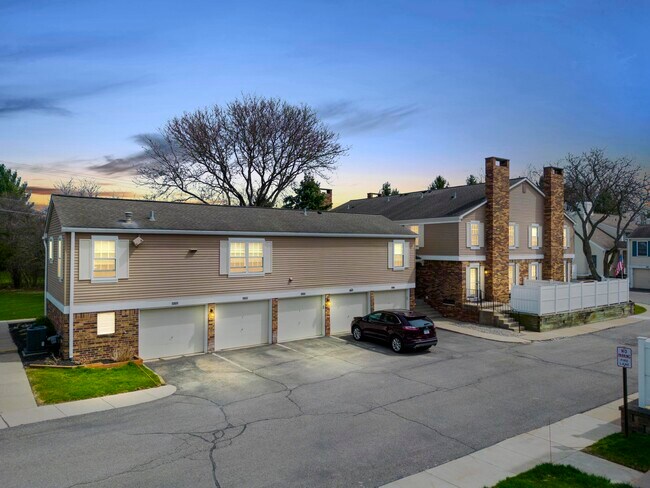 Photo - 41705 Broquet Dr