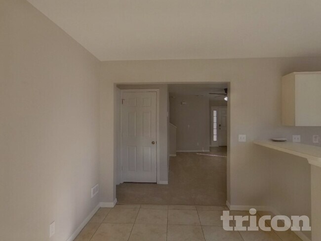 Photo - 7543 Oxford Garden Cir