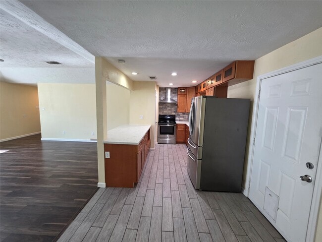 Photo - 21011 Rivershadows Ln