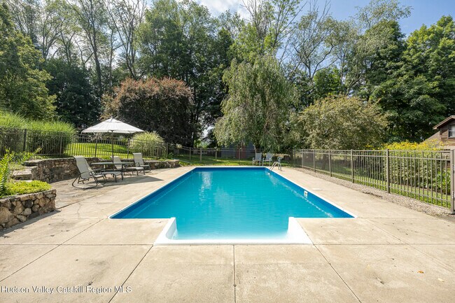 Photo - 250 Indian Lake Rd