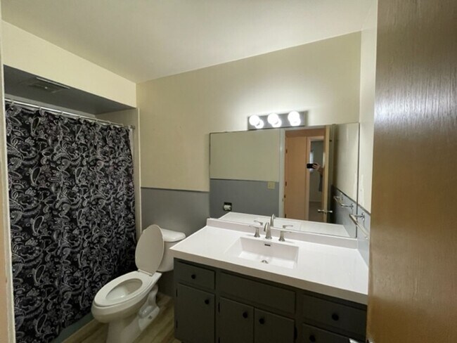 9500 W Smith St Unit 1B