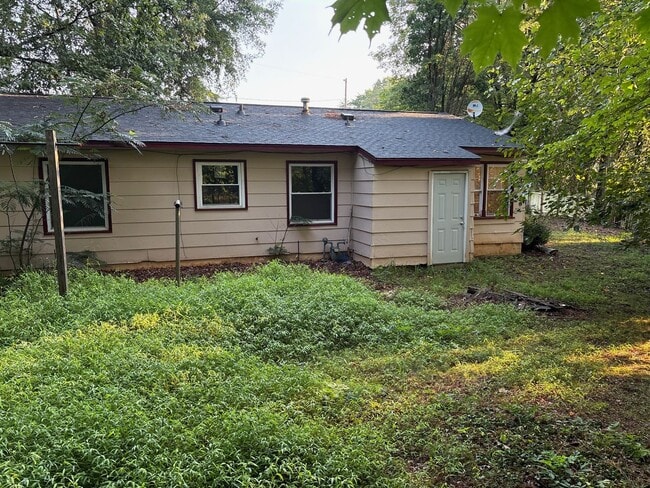 Photo - 304 Merrywood Dr