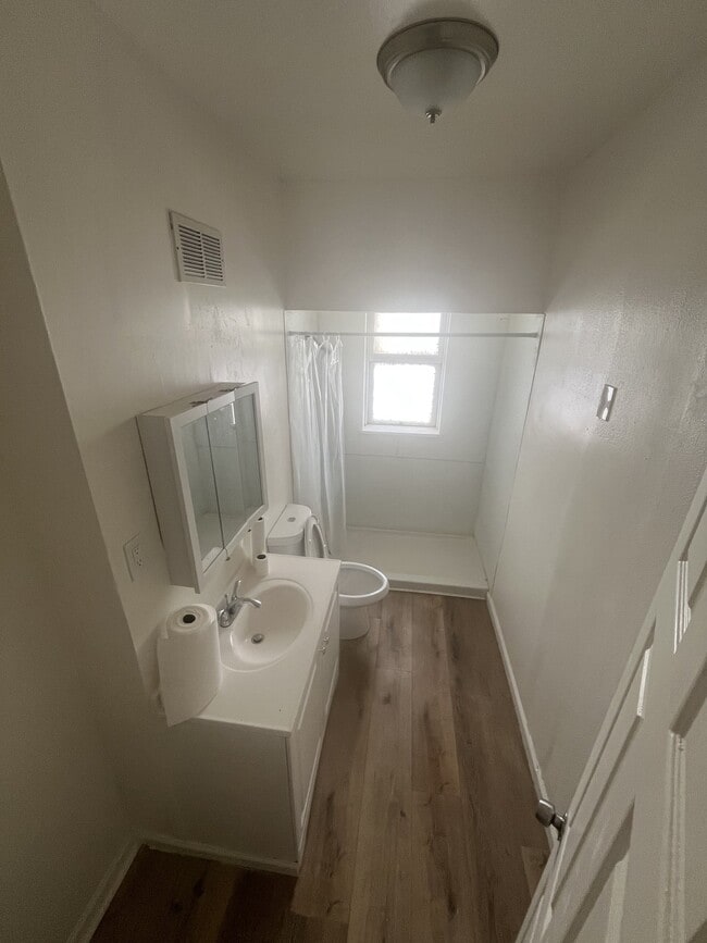 7721 Minnesota Ave Unit 7221 2F Minnesota