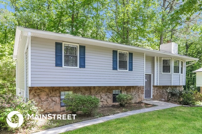 Photo - 1576 Ember Cir SW