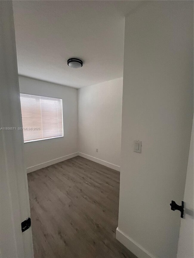 Photo - 3417 NW 22nd Ave Unidad 1