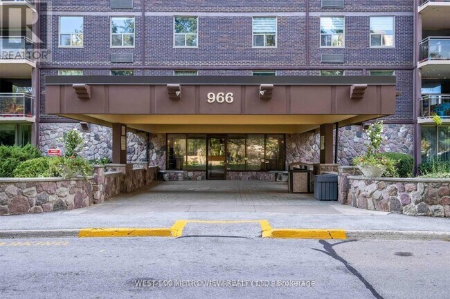 Photo - 966 Inverhouse Dr Unit 1102