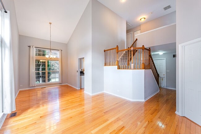 1265 Dunbarton Dr