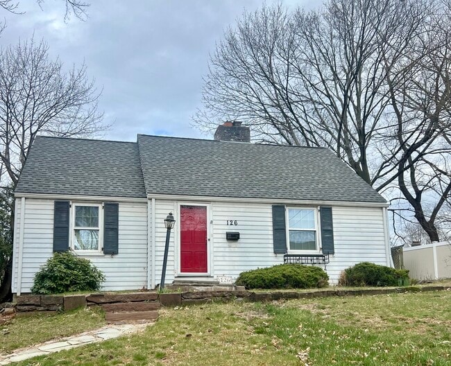 Photo - Cozy 2BD 1BR