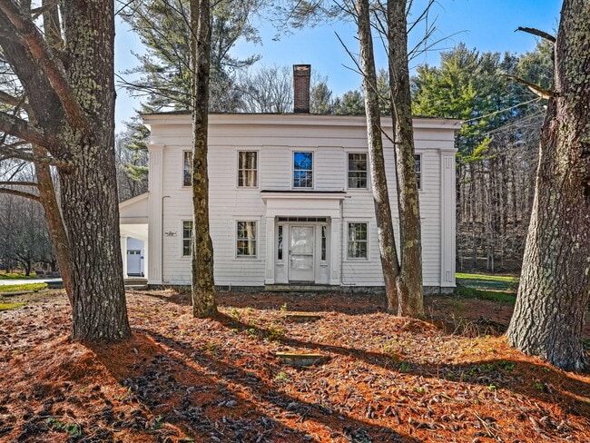 Photo - 575 Black Rock Tpke