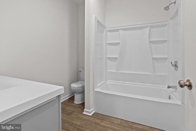 Photo - 819 11th Ave Unit B