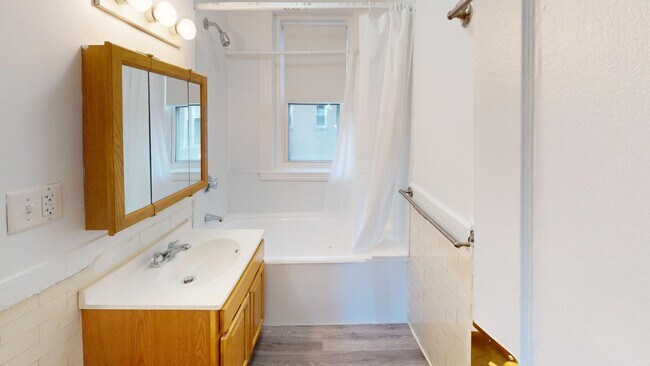 1160 Boylston St Unit 26