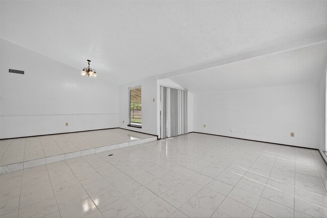 Photo - 14315 Lourdes Dr