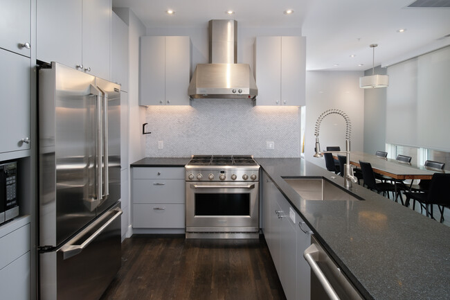 Common Bowman (Furnished Rooms) - Common Bowman (Furnished Rooms) Apartments