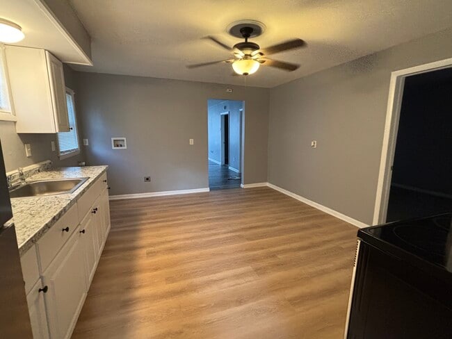 Photo - 48 Ontario St Unit 1F