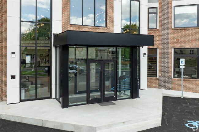 Photo - 15 Washington Ave Unidad 202