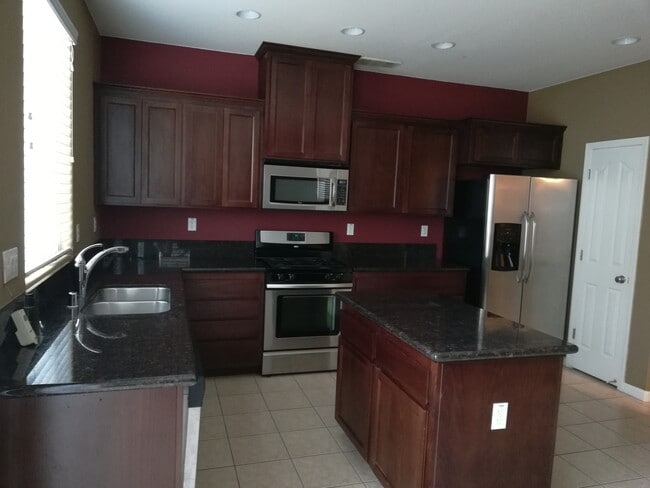 Building Photo - 181 Candela Cir Rental